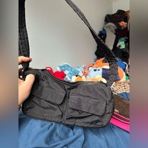 Baggu Mini Shoulder Bag with Pockets